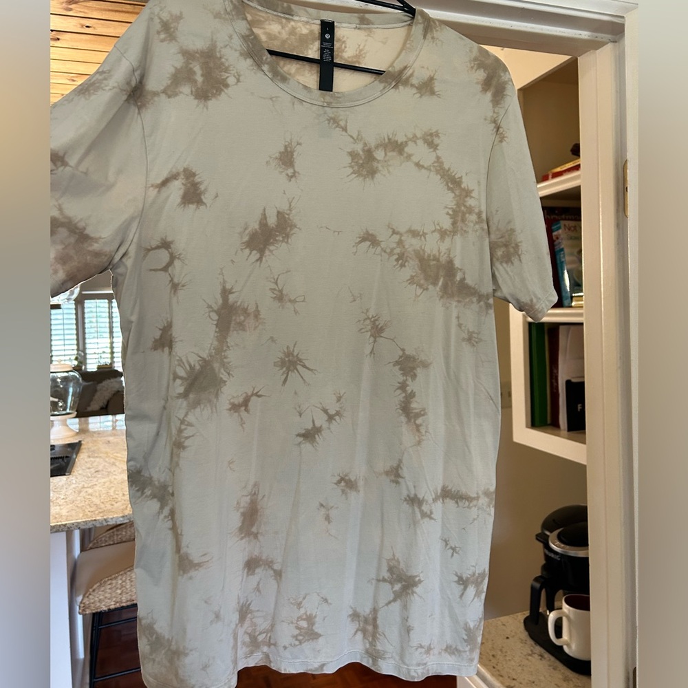 Lululemon men’s The Fundamental T-Shirt